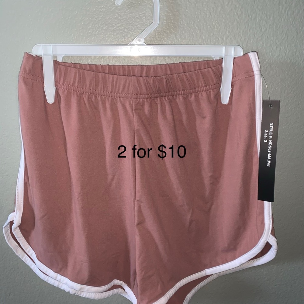 stretchy shorts mauve / nudish pink